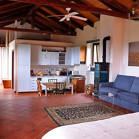 Casa Langa Di Lola Mango