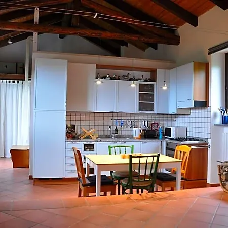Oda ve Kahvaltı Casa Langa Di Lola