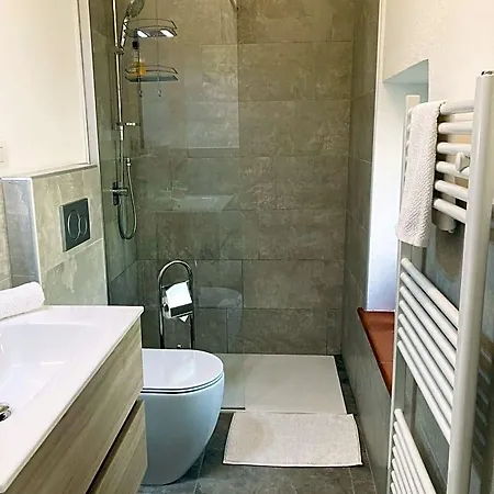 Casa Langa Di Lola Oda ve Kahvaltı 3*