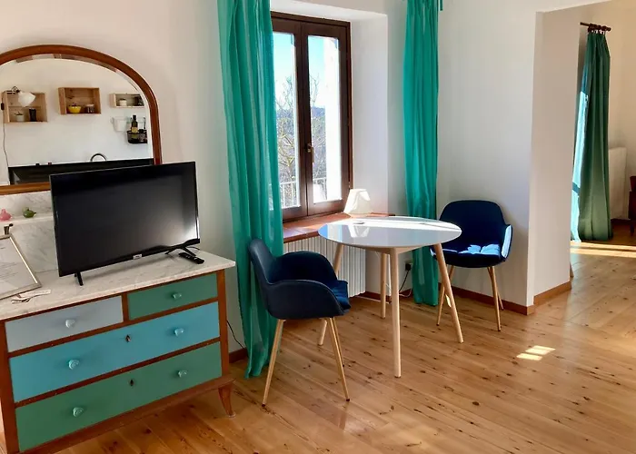 Casa Langa Di Lola לינה וארוחת בוקר 3*
